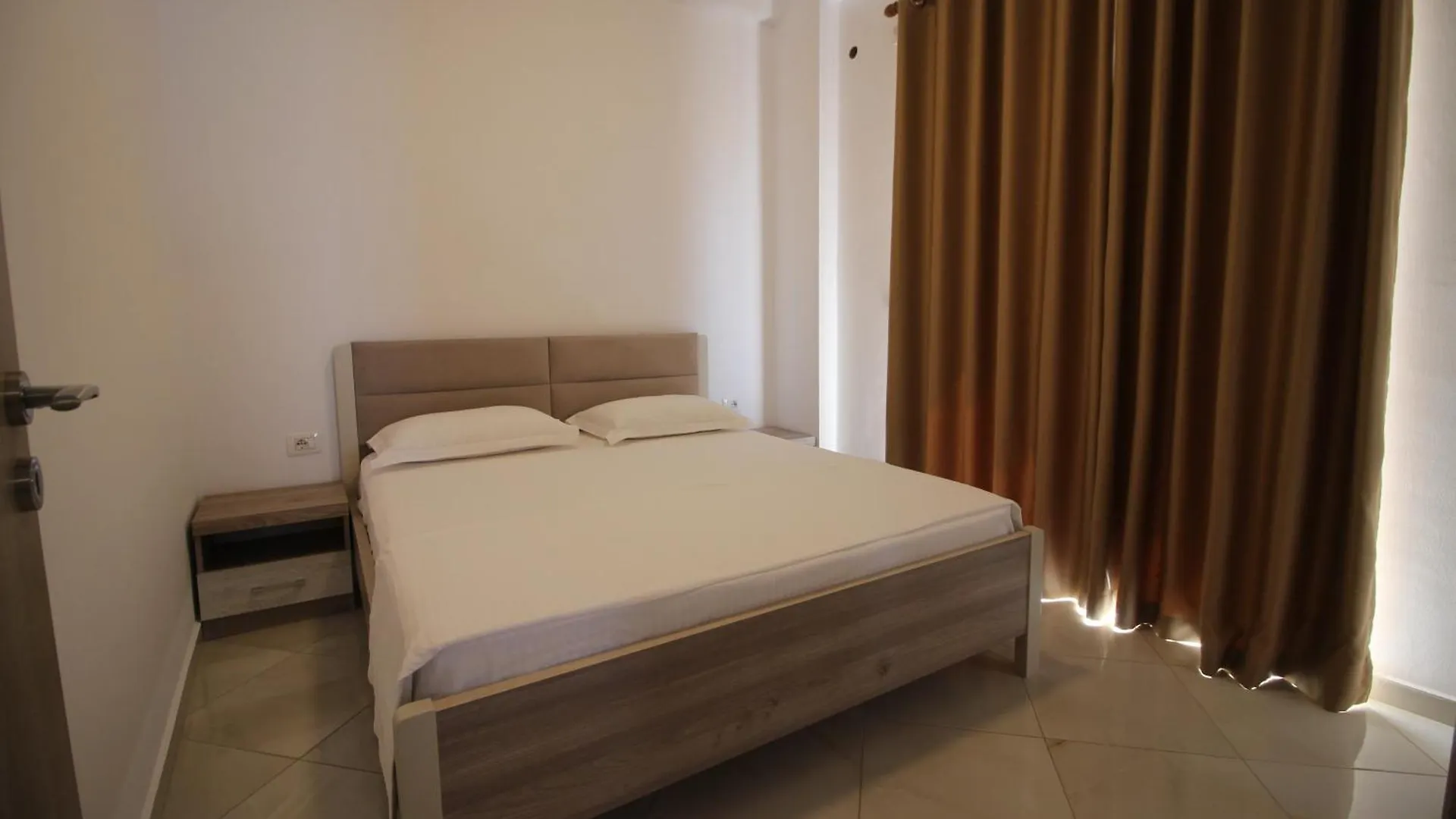 Saranda Apartaments Meta